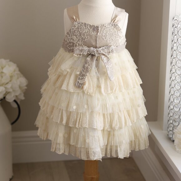 Girl's Linen Silk and Lace Couture Dress Boutique 18 Months Like New Perfect - Picture 6 of 9